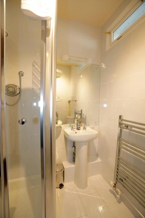 Gasthof Bryn Woodlands House 4*